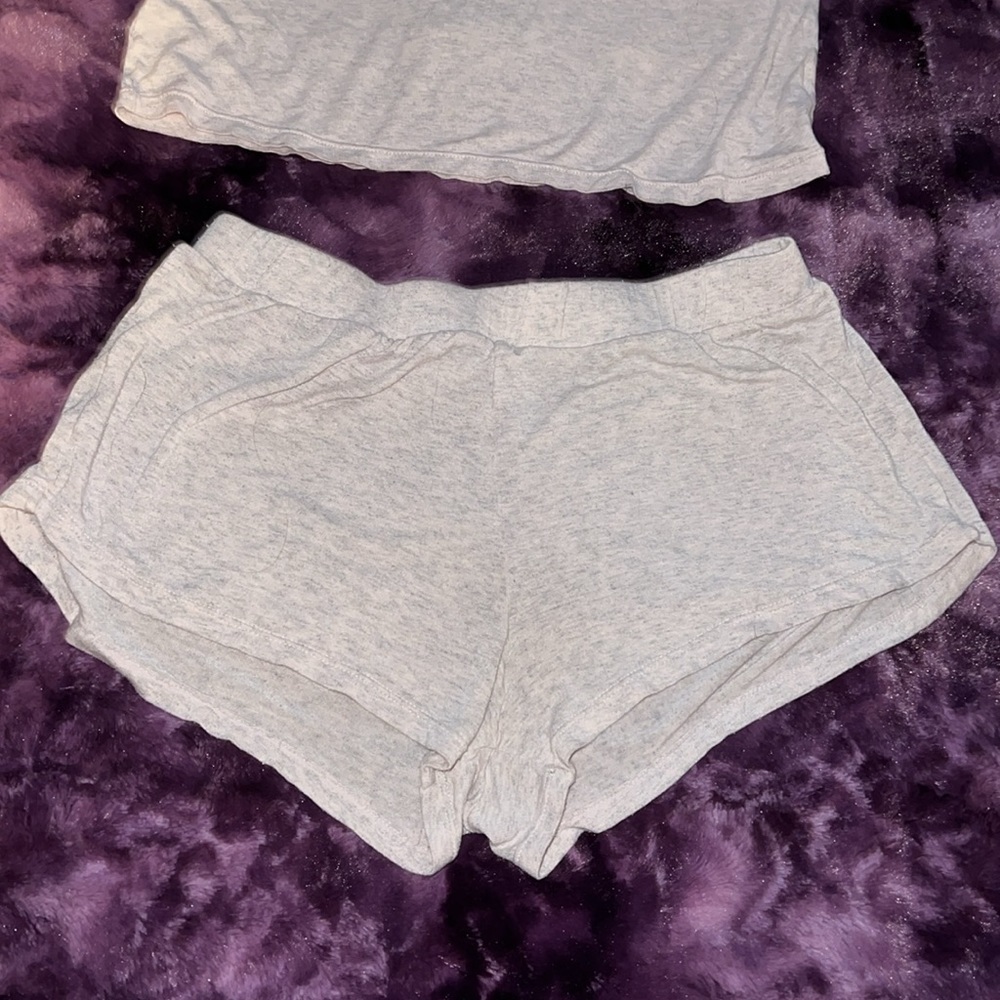 Adorable Unicorn Sleep Short 2 Piece Set! Sz Small! ๐ธ๐ - Picture 4 of 4